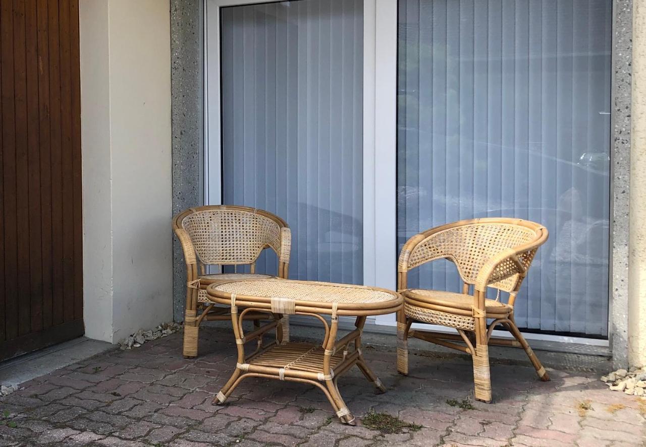 Apartamento Les Dents-Du-Midi Monthey Exterior foto