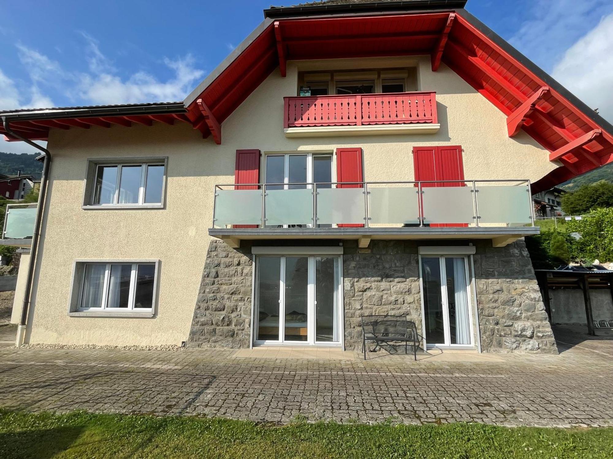 Apartamento Les Dents-Du-Midi Monthey Exterior foto